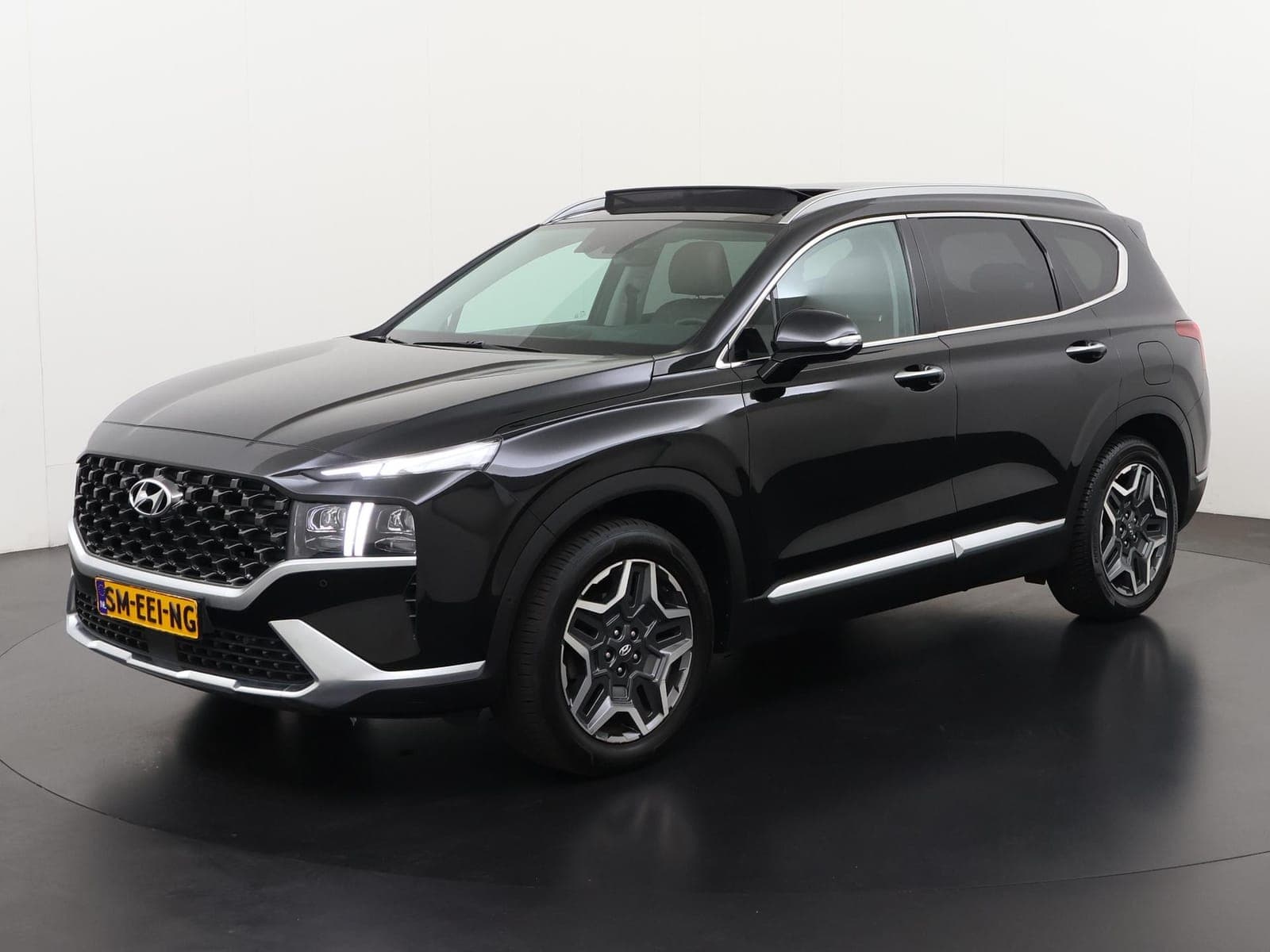 Hyundai Santa Fe HEV